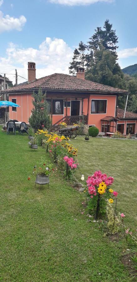 Mechta Guest House Koprivștița Exterior foto